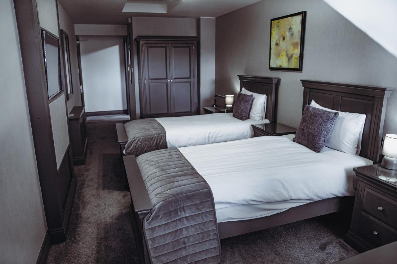 Muskerry Arms Bar And B&B 블라니 외부 사진