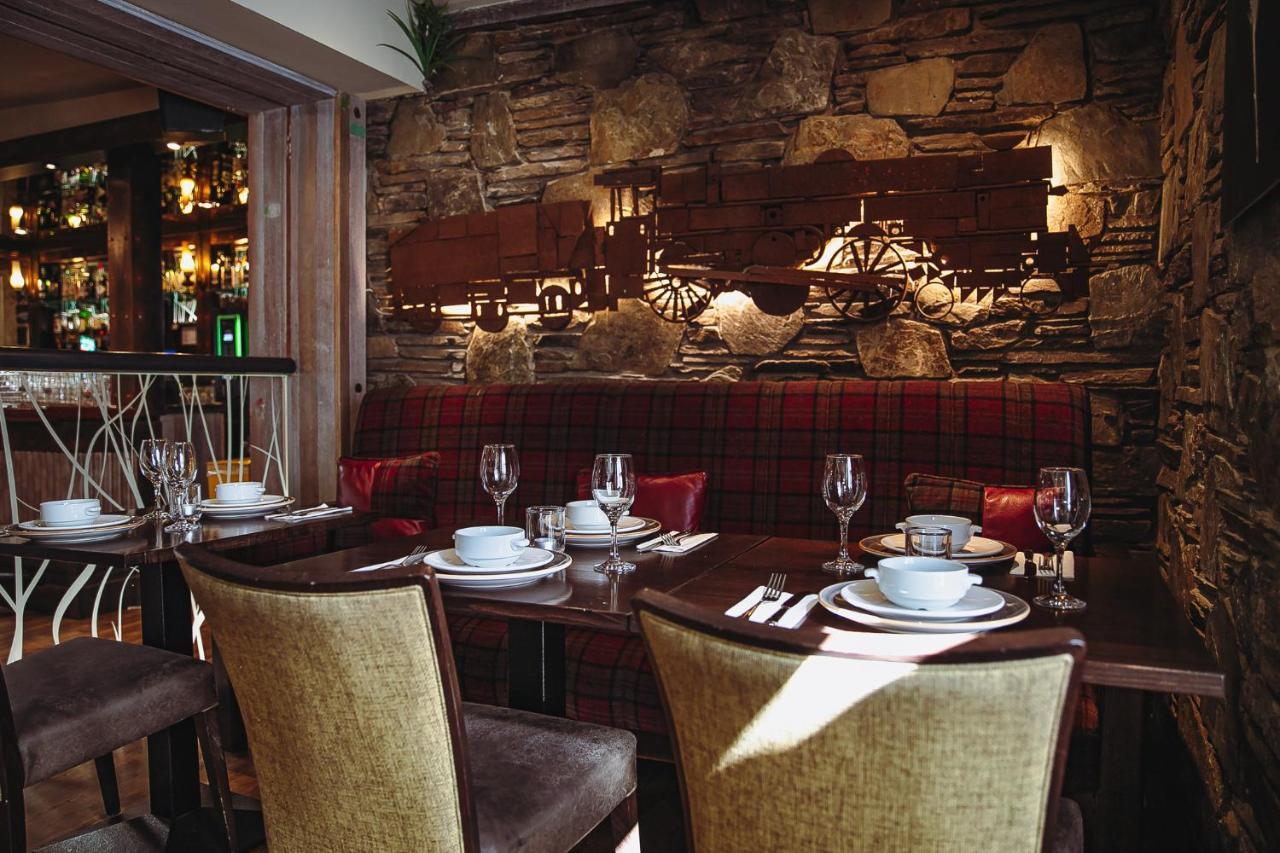 Muskerry Arms Bar And B&B 블라니 외부 사진