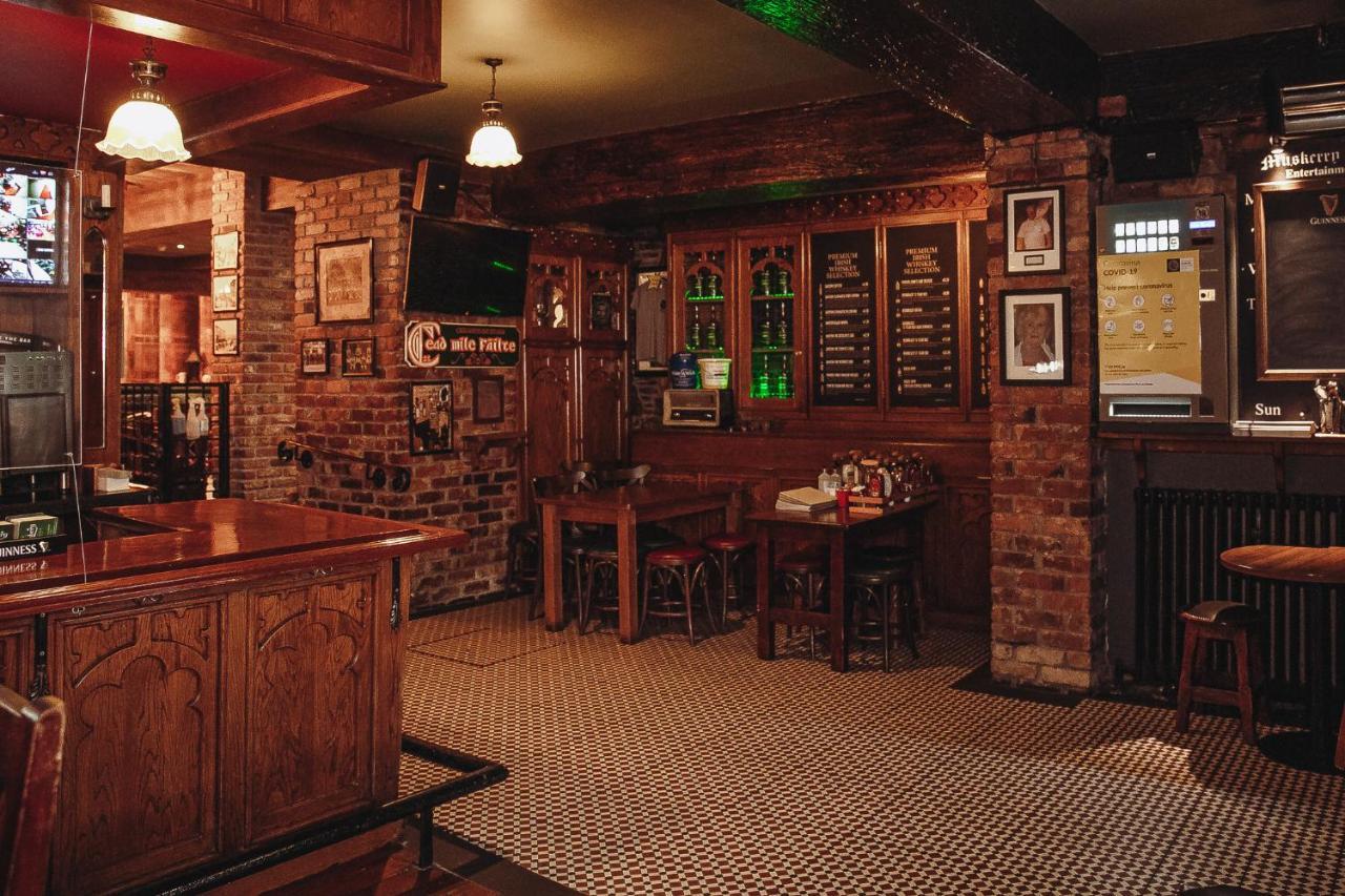 Muskerry Arms Bar And B&B 블라니 외부 사진
