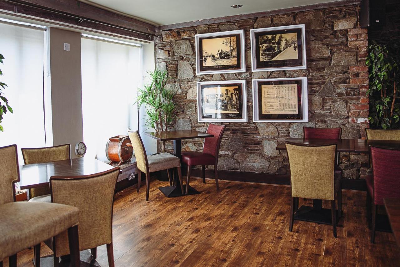 Muskerry Arms Bar And B&B 블라니 외부 사진