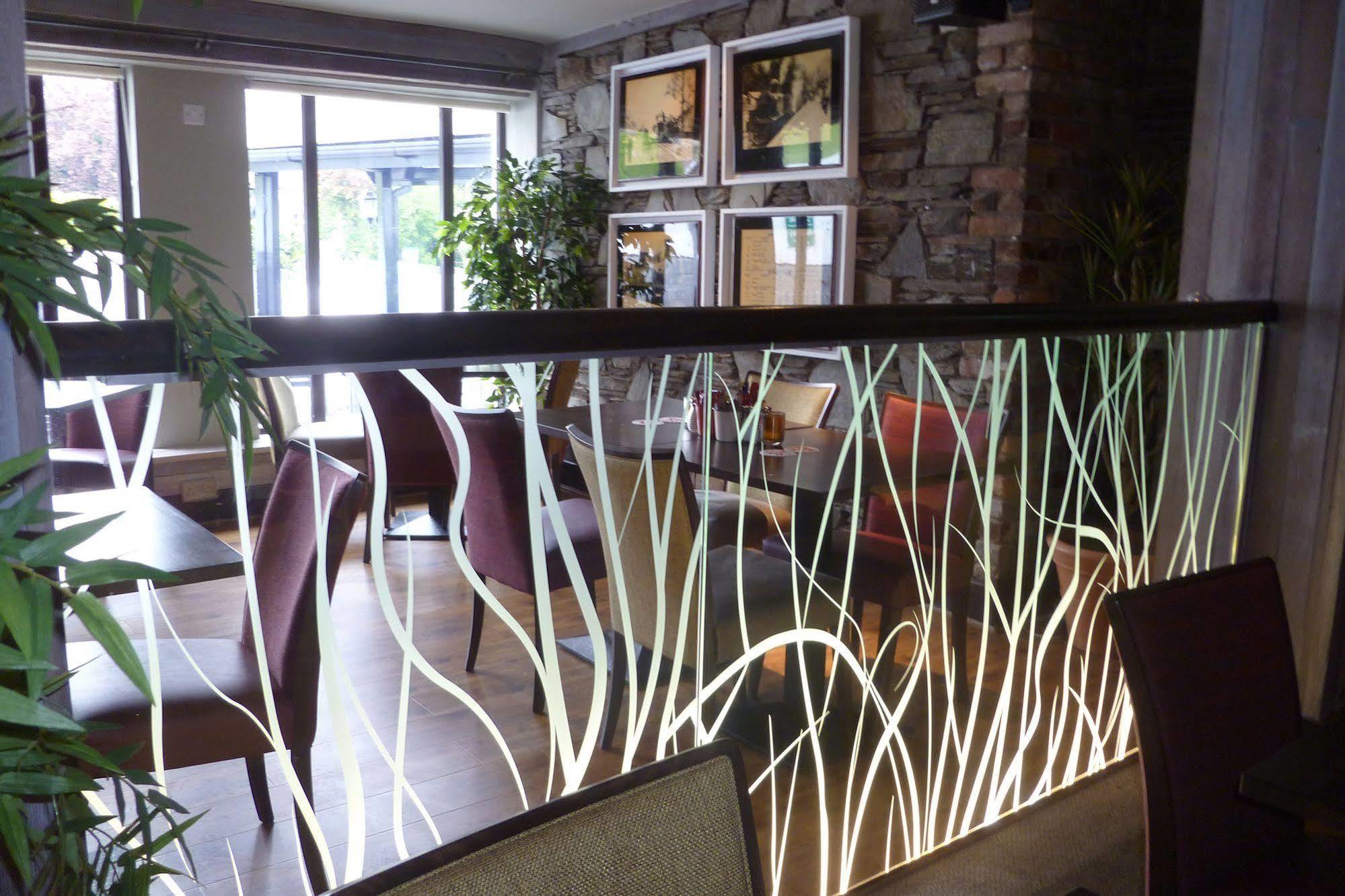 Muskerry Arms Bar And B&B 블라니 외부 사진